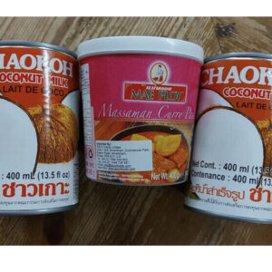 Thai Massaman curry set Mae Ploy brand Massaman Paste + 2 x Chaokoh Coconut milk