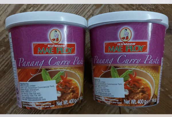 Thai Panang Curry Paste by Mae Ploy 400g x 2 - product of Thailand