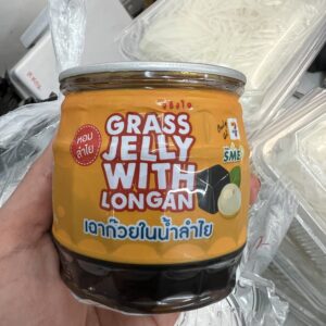 Grass jelly with longan