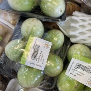 eggplant white round